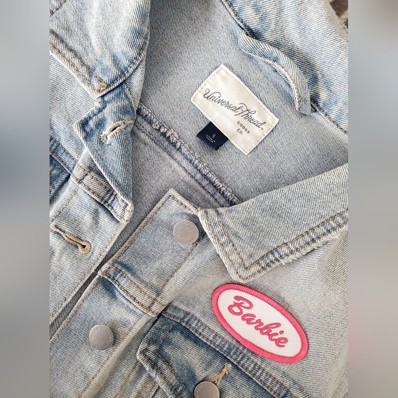 Universal Thread Light Blue Jean Jacket - Picture 2 of 5